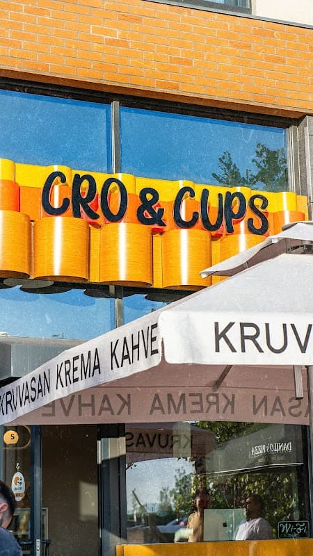Cro & Cups Kruvasan Kahve Bostancı - Kadıköy