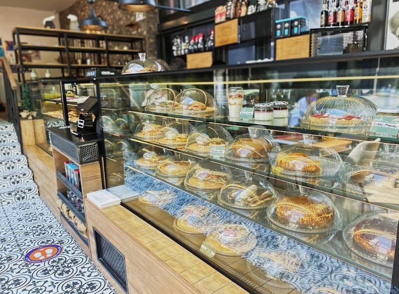 Mola Fırın - Kadıköy