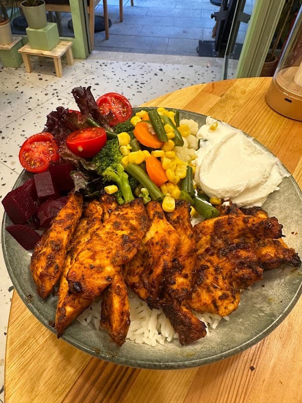 Mona Mina Suadiye Coffee & Bowl - Kadıköy