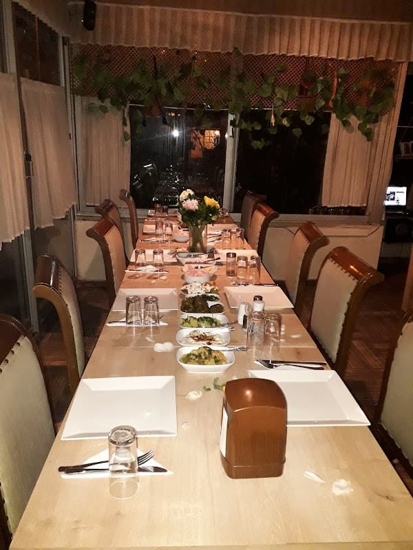 Palmiye Cafe Ev Yemekleri - Kadıköy