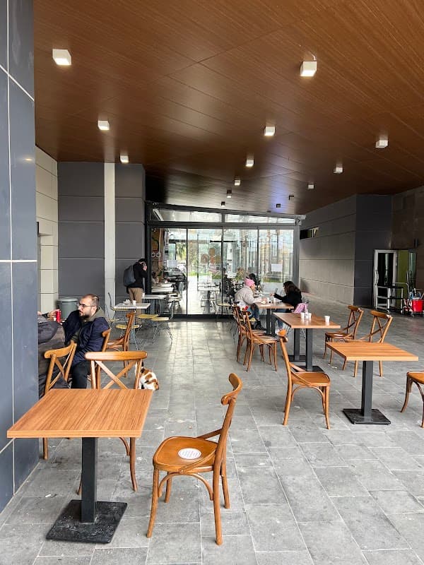 Selfiş Cafe - Kadıköy